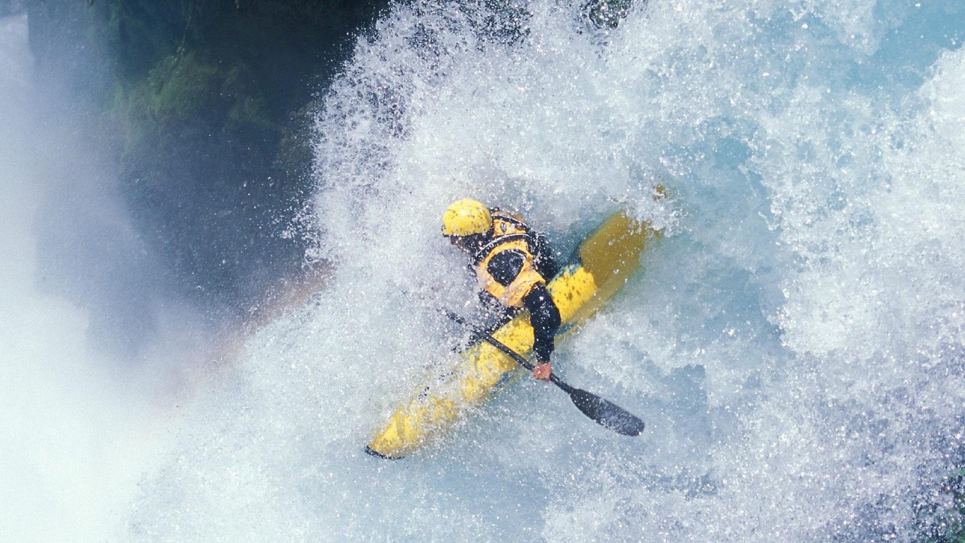 季后赛抢七之夜，巴斯托尼展现巨星价值，当绝境成为巨星的试金石